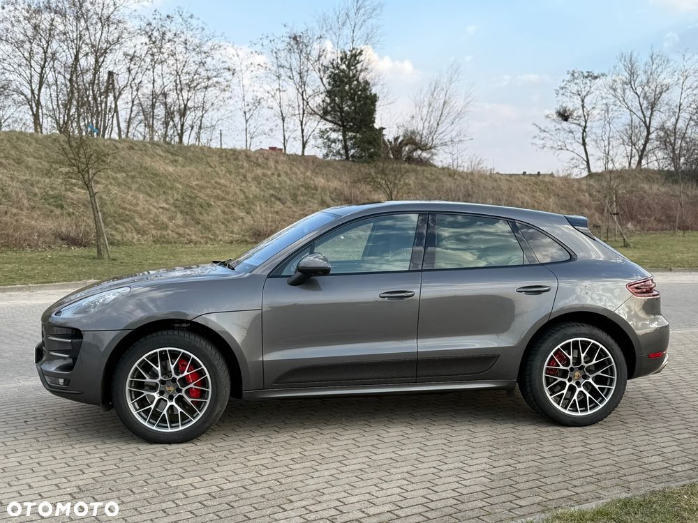 Porsche Macan - 3
