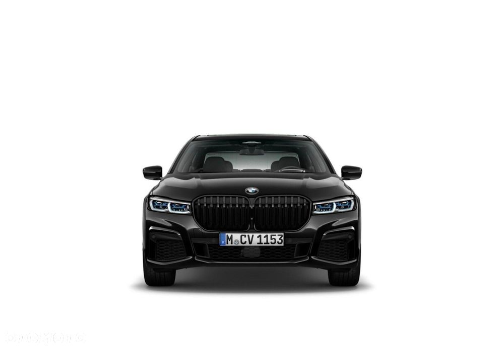 BMW Seria 7 750i xDrive sport - 9