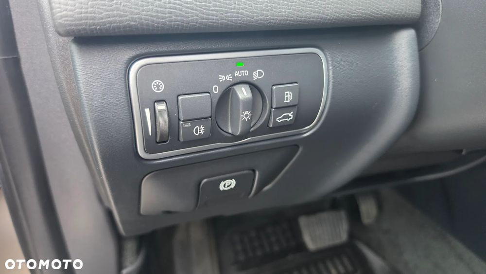 Volvo XC 60 D4 Summum - 25