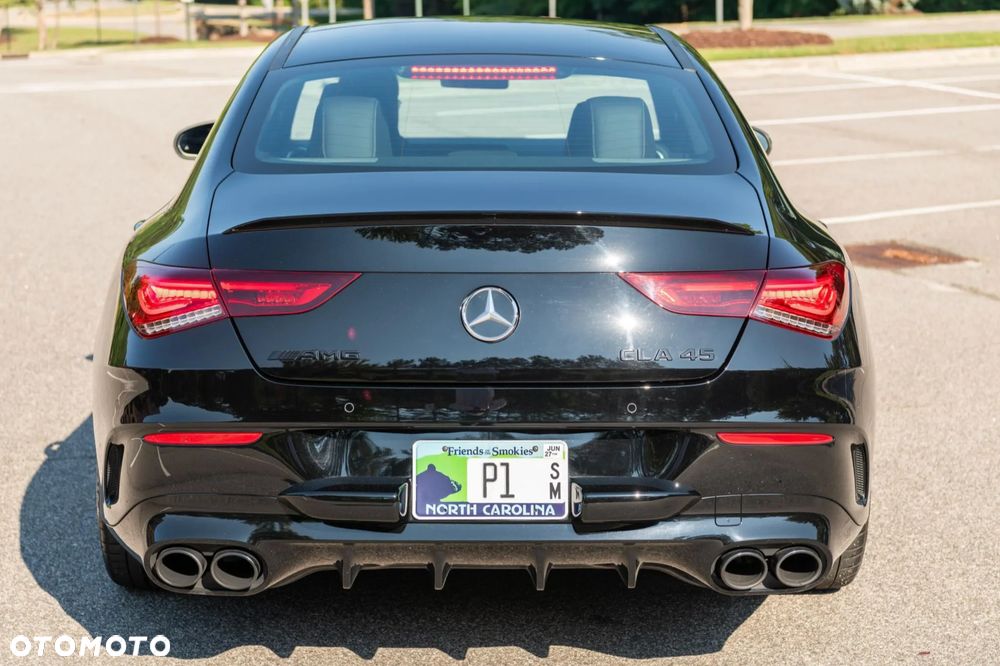 Mercedes-Benz CLA - 8