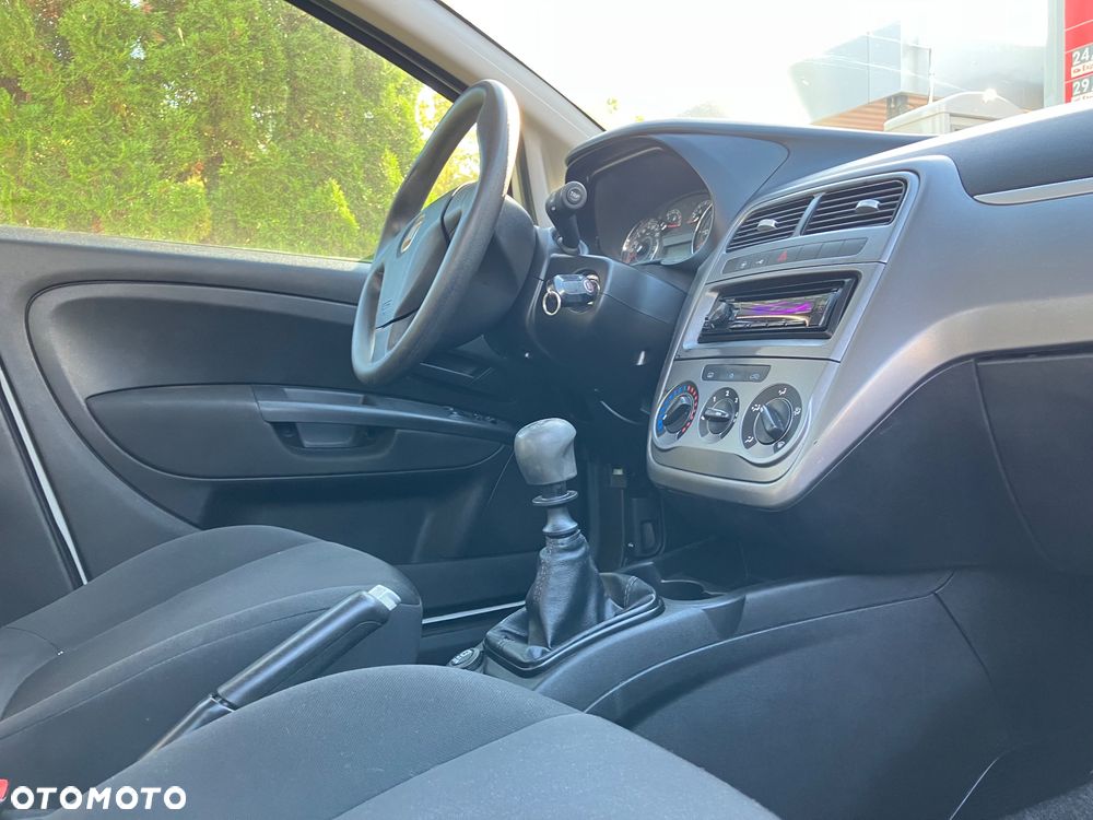 Fiat Punto 2012 - 29