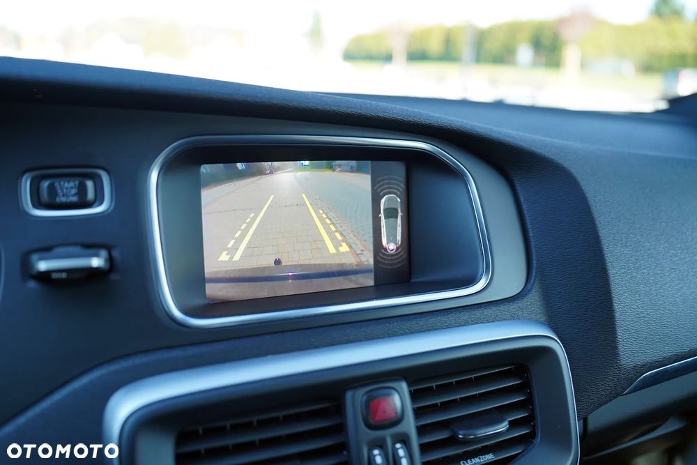 Volvo V40 T4 Geartronic RDesign - 33