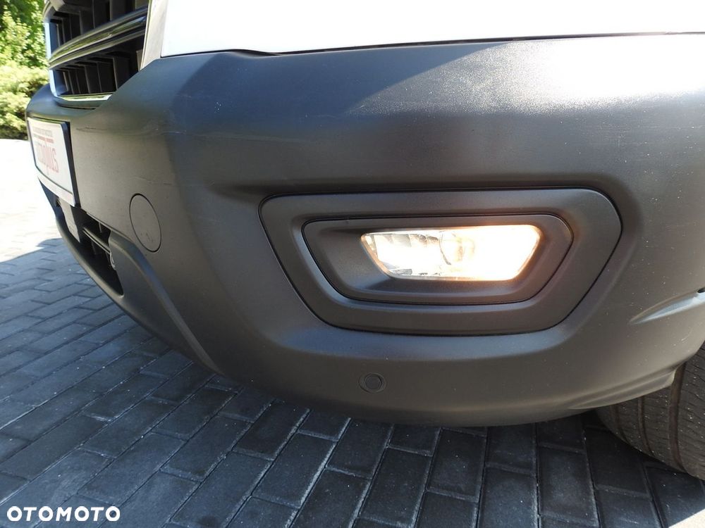 Ford TRANSIT FURGON CHŁODNIA 0*C FUNKCJA GRZANIA TEMPOMAT KLIMATYZACJA LEDY  130KM - 23