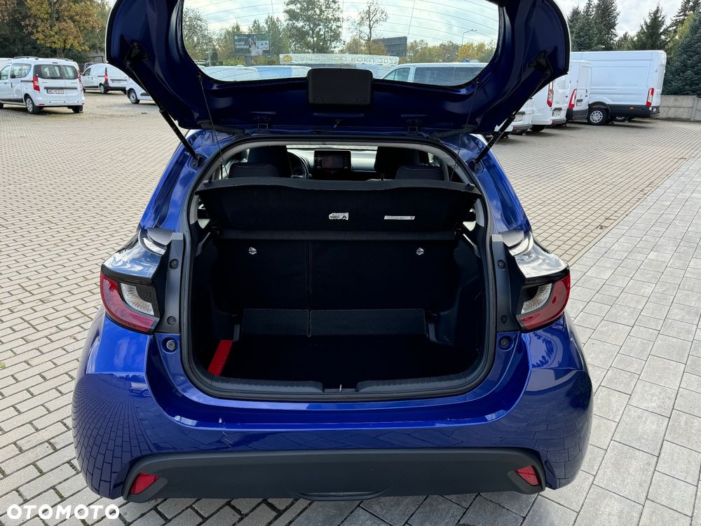 Toyota Yaris ver-1-5-comfort - 9