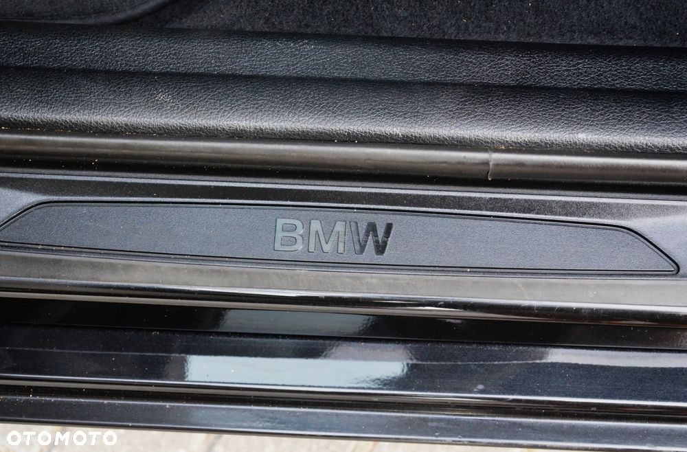 BMW Seria 2 216d - 35