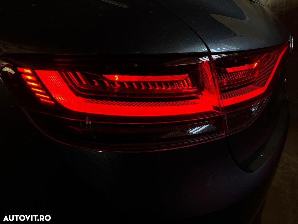 Renault Megane BLUE dCi EDC Limited - 25