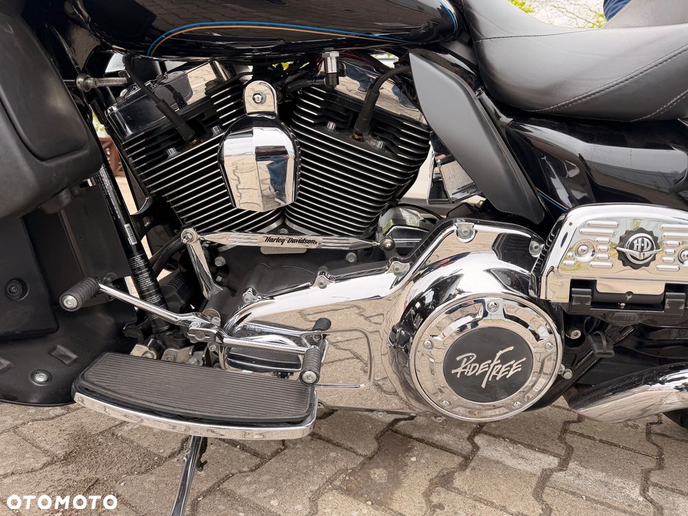 Harley-Davidson FLHTCU Ultra - 11