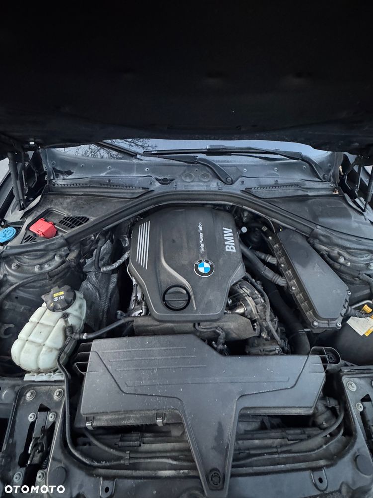 BMW Seria 4 420d - 33