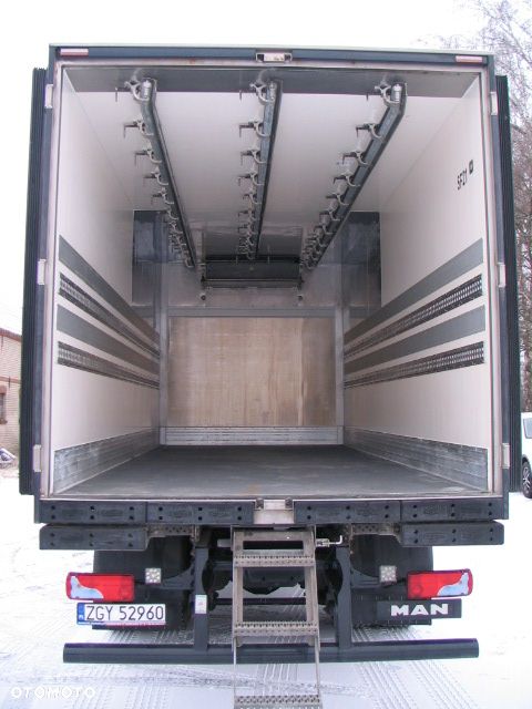 MAN TGM 18.290 / Chłodnia CHEREAU / 3 rury do półtusz / CARRIER SUPRA 1150 - 4