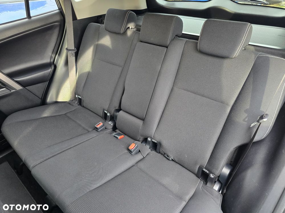 Toyota RAV4 - 13