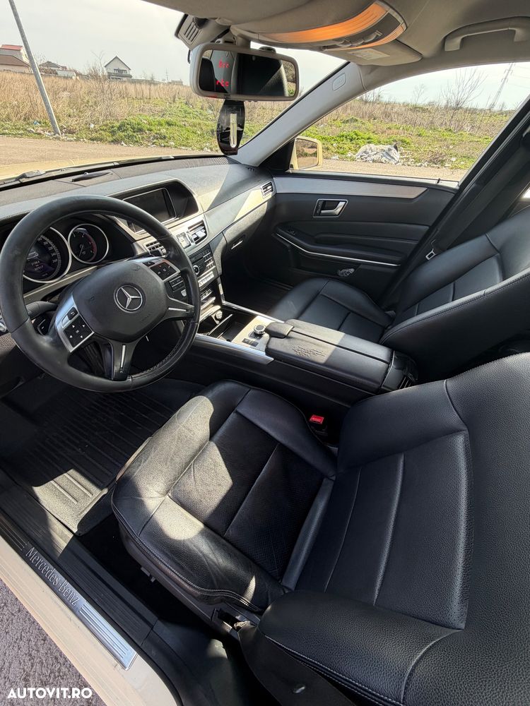 Mercedes-Benz E - 10