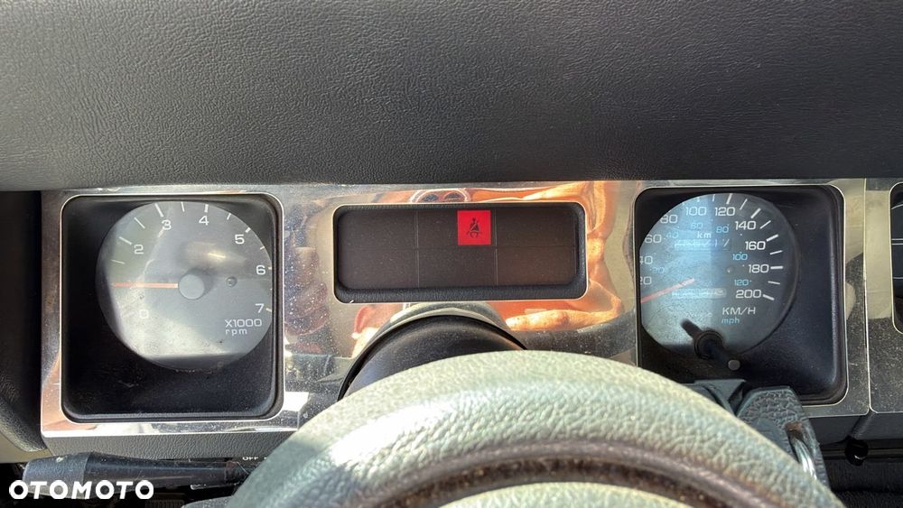 Jeep Wrangler - 8