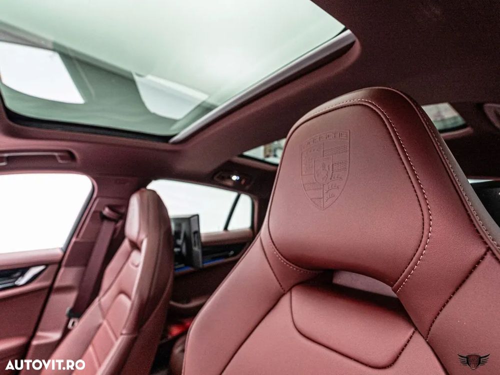 Porsche Panamera 4 - 17