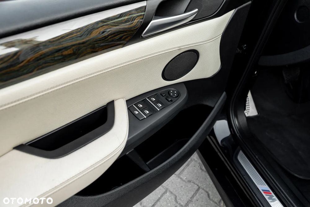 BMW X3 xDrive28i Sport-Aut M Sport - 37
