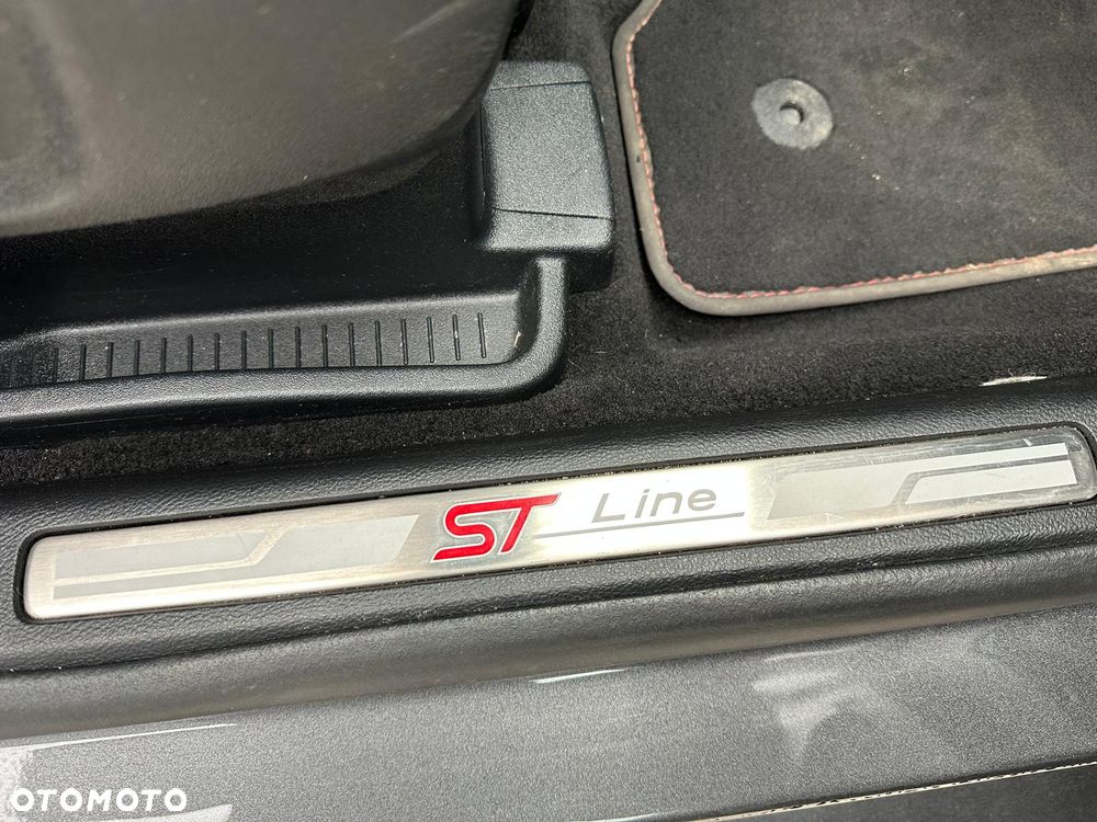 Ford S-Max - 7