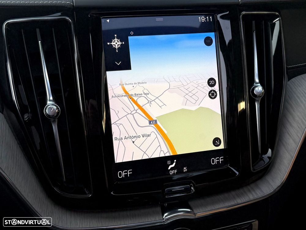 Volvo XC 60 2.0 T8 PHEV Inscription AWD - 15