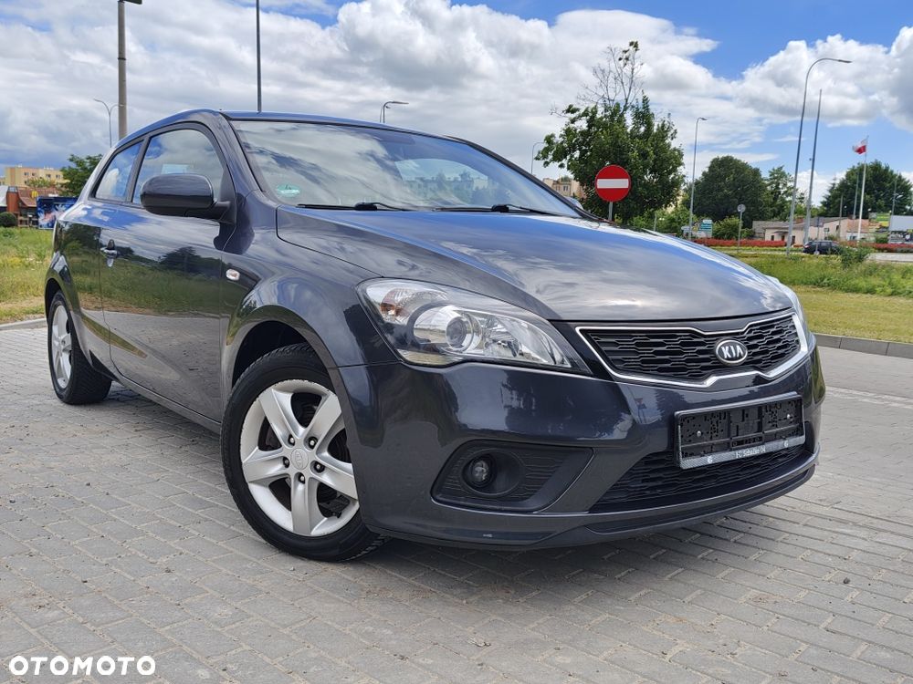 Kia Ceed - 2