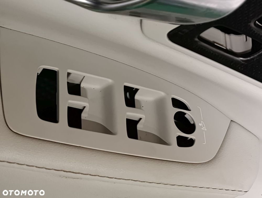 VOLVO S90 od 2020r Fotele Kanapy Boczki - 14