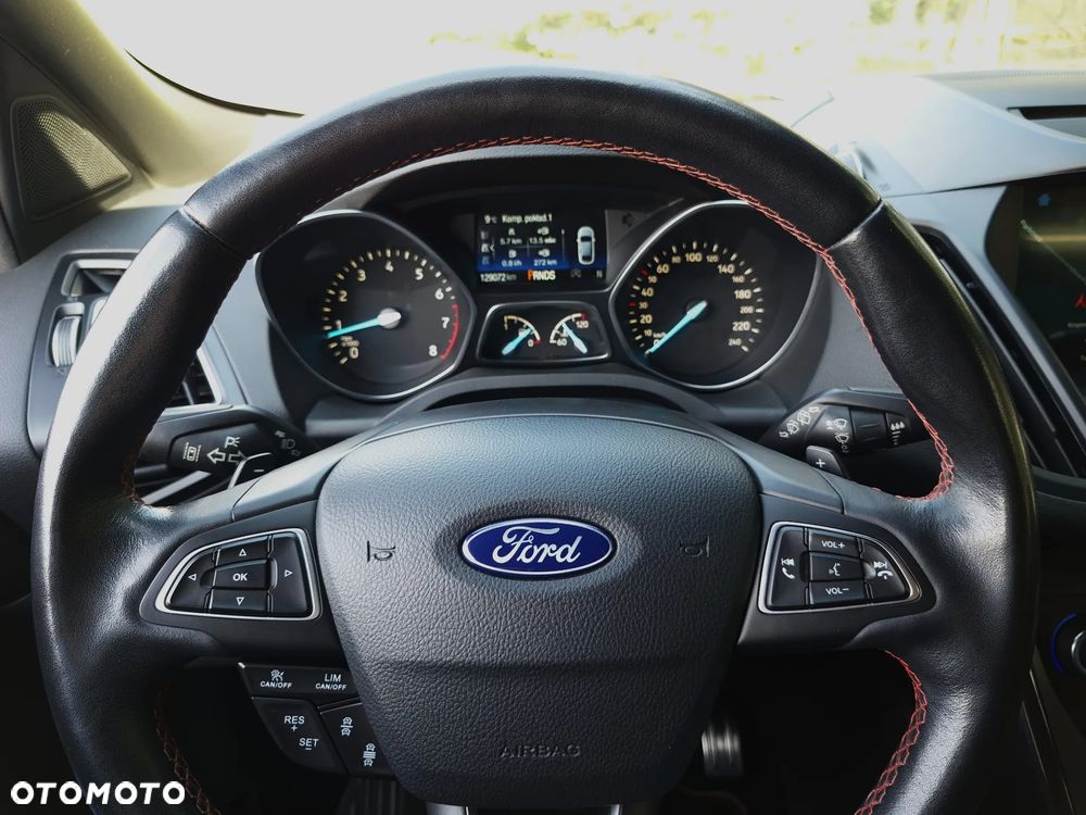 Ford Kuga 1.5 EcoBoost 4x4 ST-Line - 10