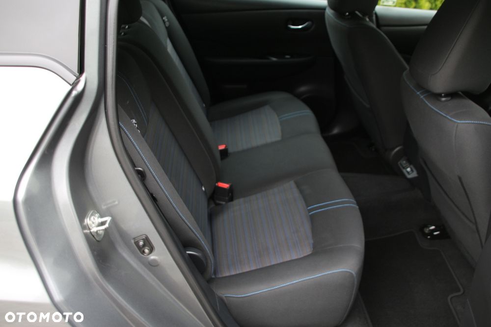 Nissan Leaf 40kWh Acenta - 21