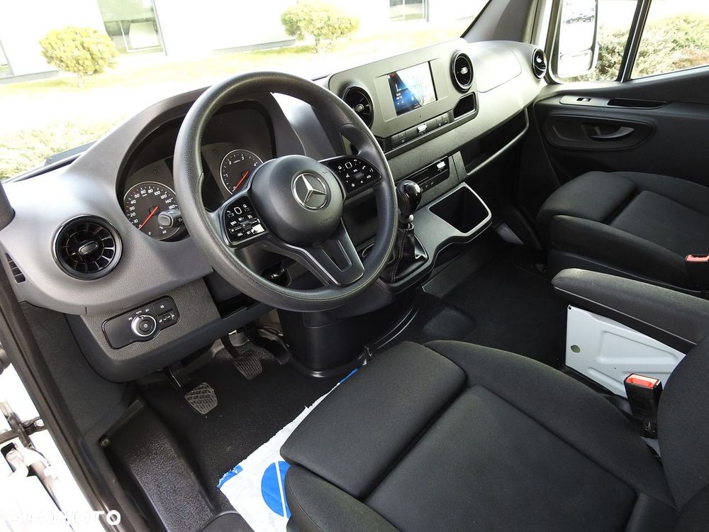 Mercedes-Benz SPRINTER 314 FURGON BRYGADÓWKA  6 MIEJSC TEMPOMAT KLIMATYZACJA  140KM - 3