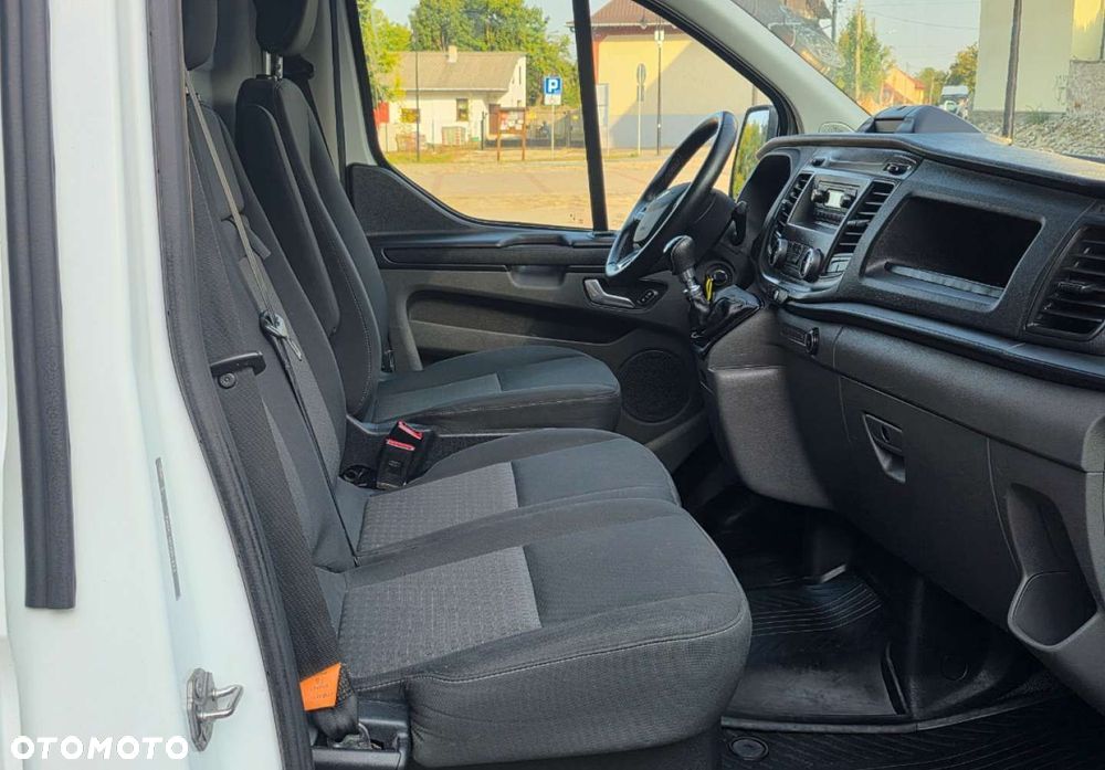 Ford Transit Custom - 25