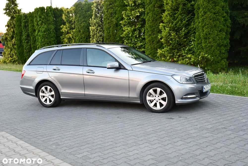 Mercedes-Benz Klasa C - 25