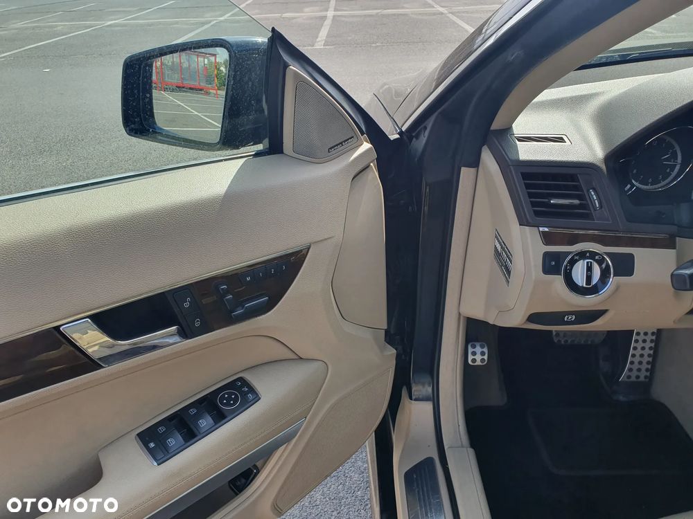 Mercedes-Benz Klasa E - 13