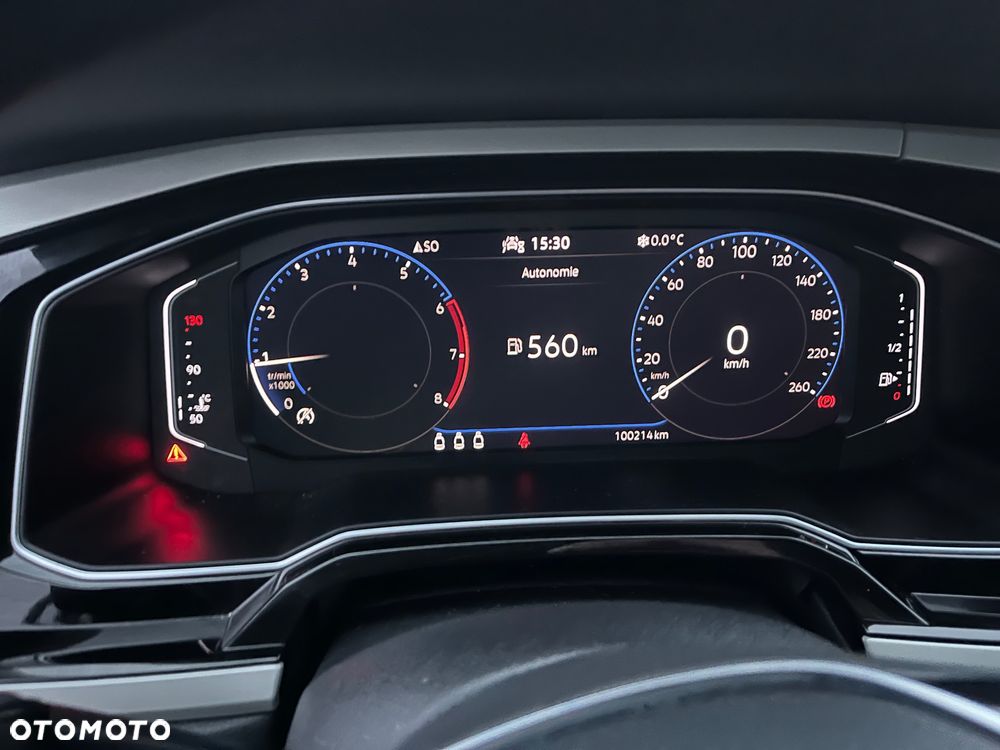 Volkswagen Polo - 12