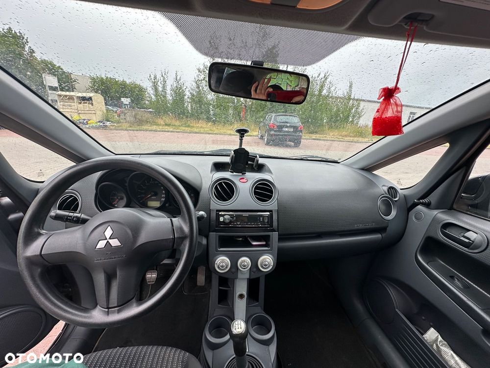 Mitsubishi Colt 1.1 - 4