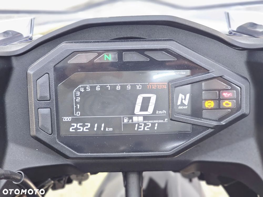 Kawasaki Ninja 500 - 22