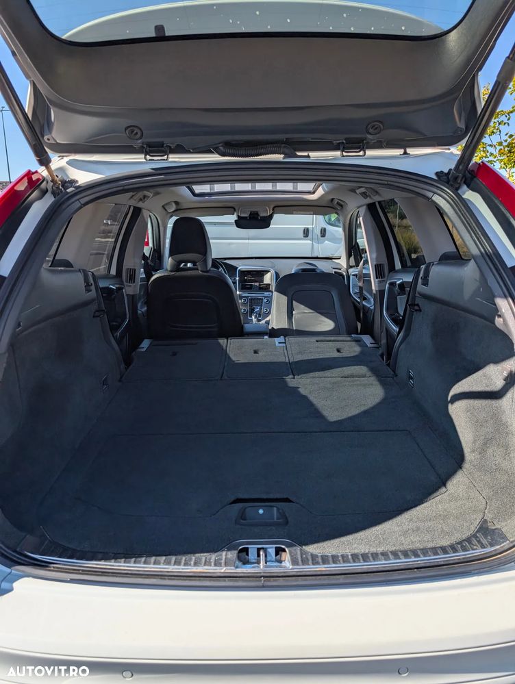 Volvo XC 60 - 15