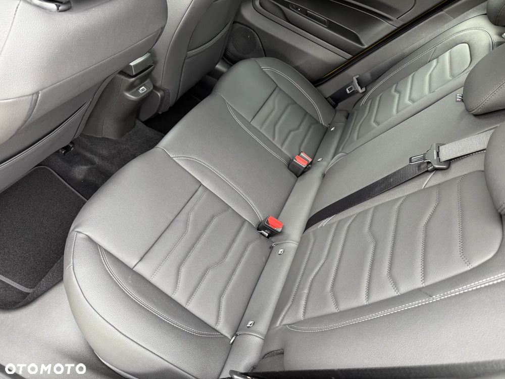 Jeep Avenger 1.2 T3 mHEV Summit FWD eDCT6 - 10