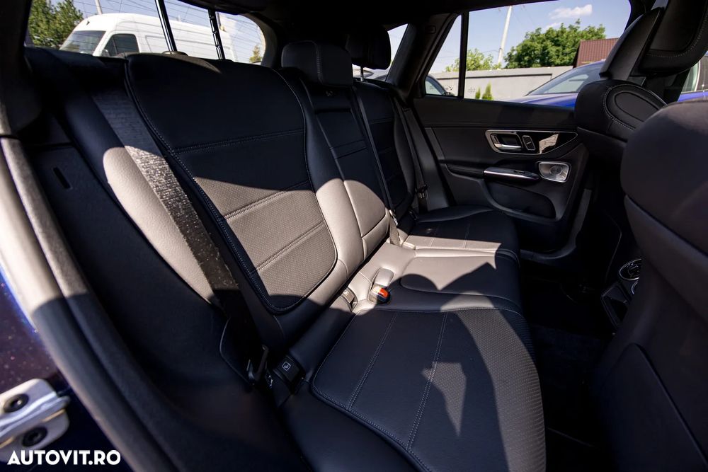 Mercedes-Benz GLC - 28