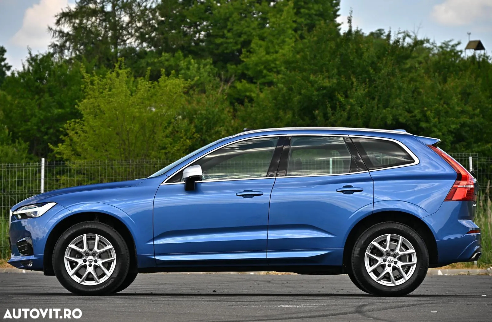 Volvo XC 60 T5 AWD Geartronic RDesign - 4