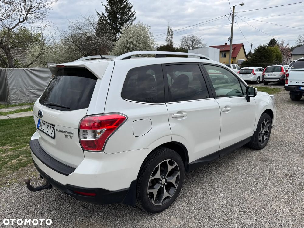 Subaru Forester 2.0XT Lineartronic Platinum - 3
