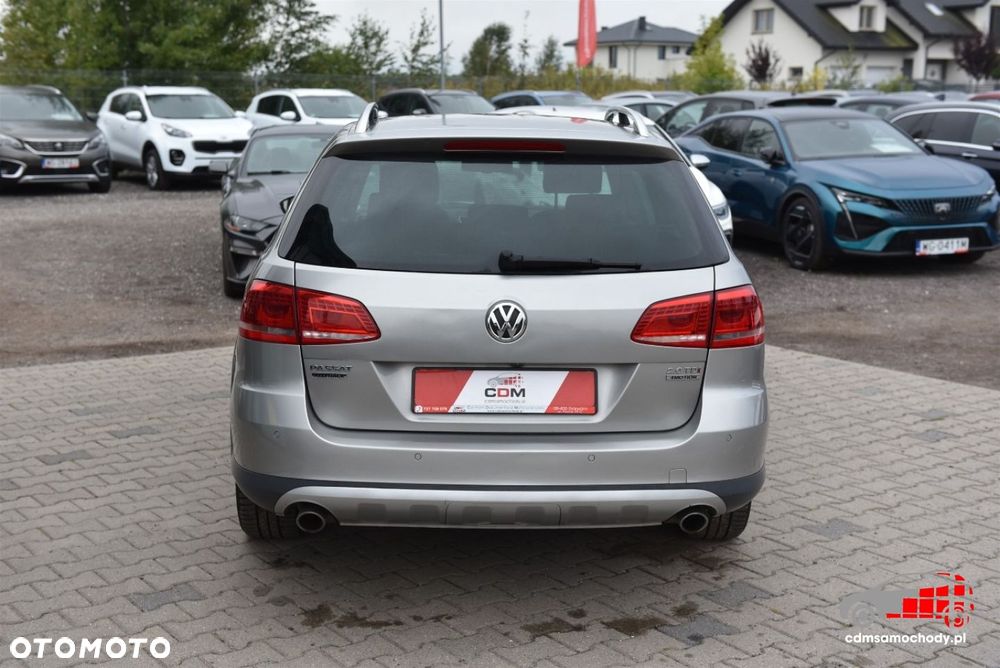 Volkswagen Passat Alltrack - 9
