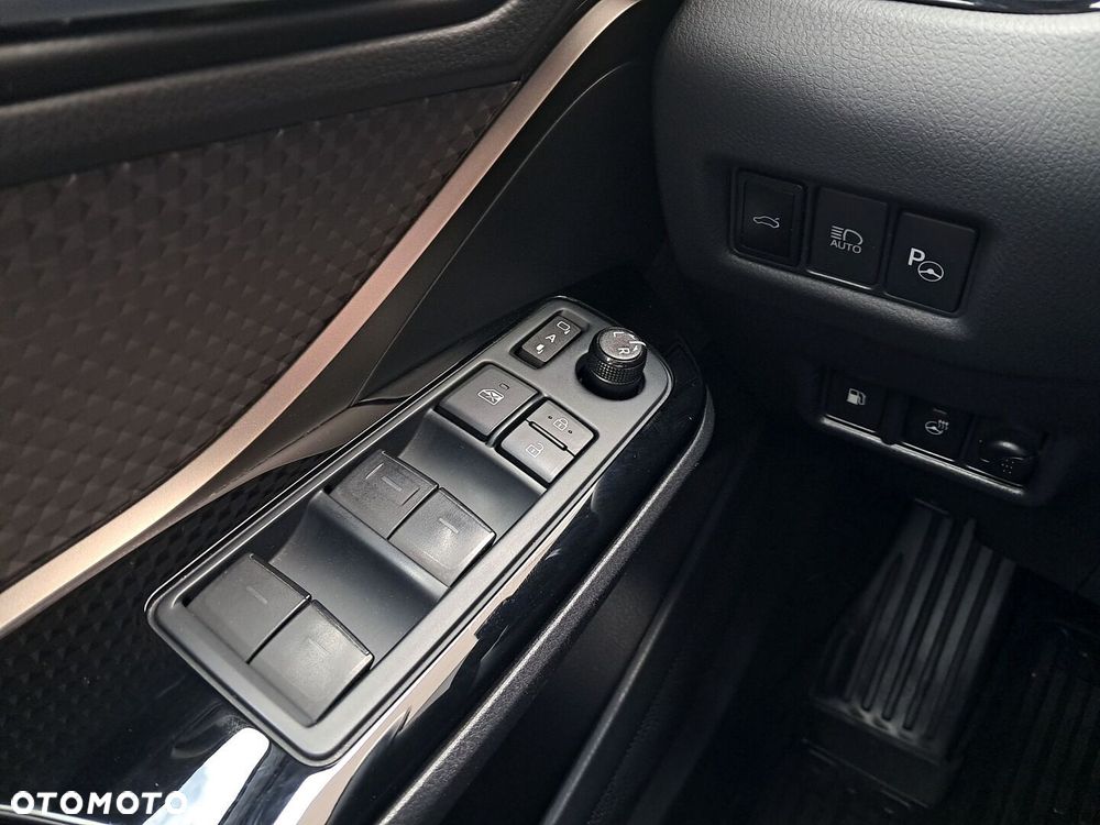 Toyota C-HR 2.0 Hybrid Executive - 15