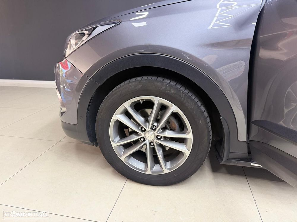 Hyundai Santa Fe 2.2 CRDi Premium 4WD Aut. - 7