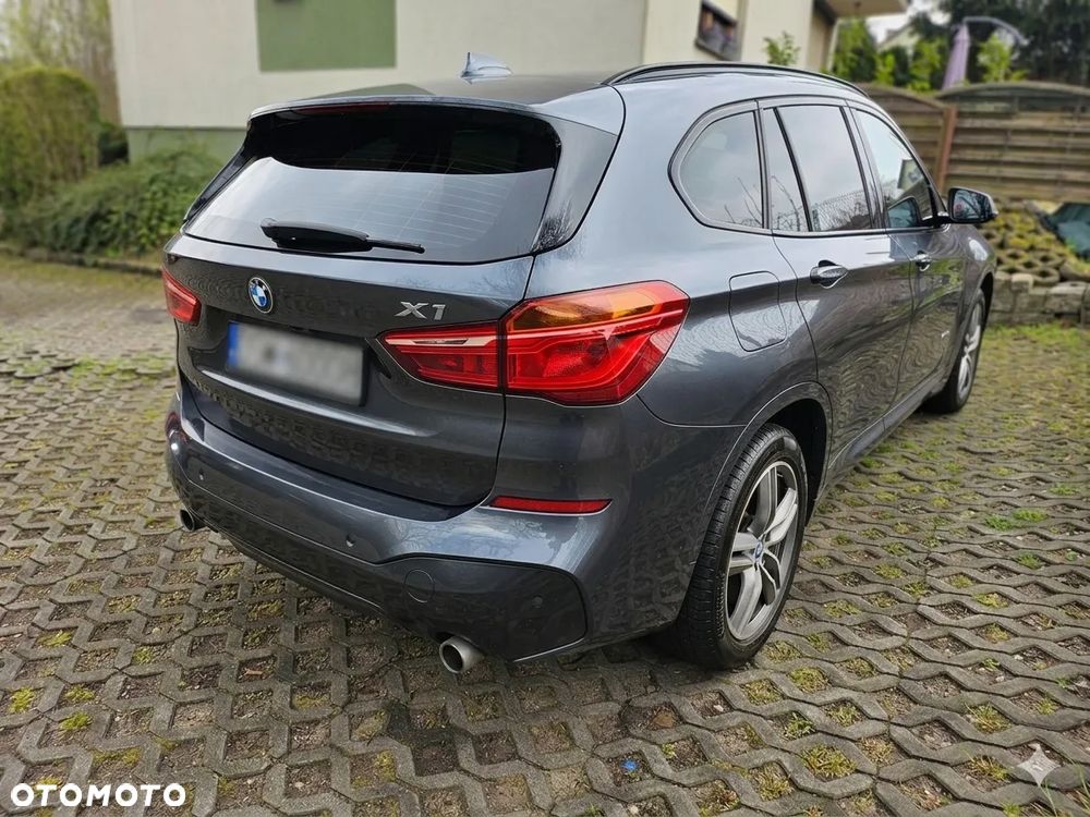 BMW X1 xDrive25d Advantage - 4