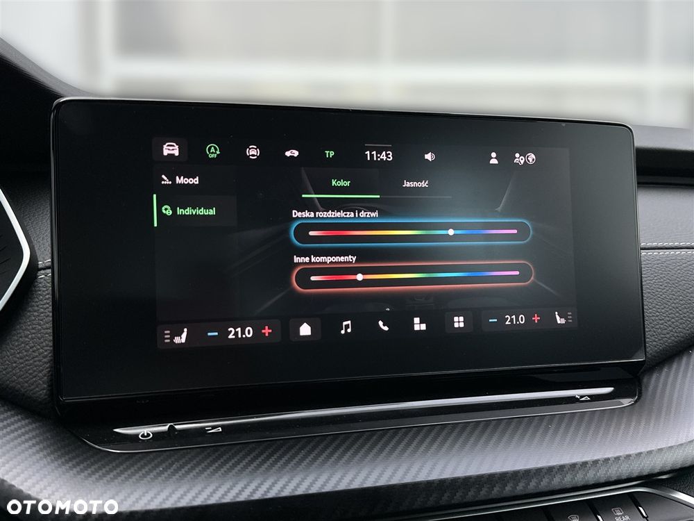 Skoda Octavia 1.5 TSI mHEV Sportline DSG - 24