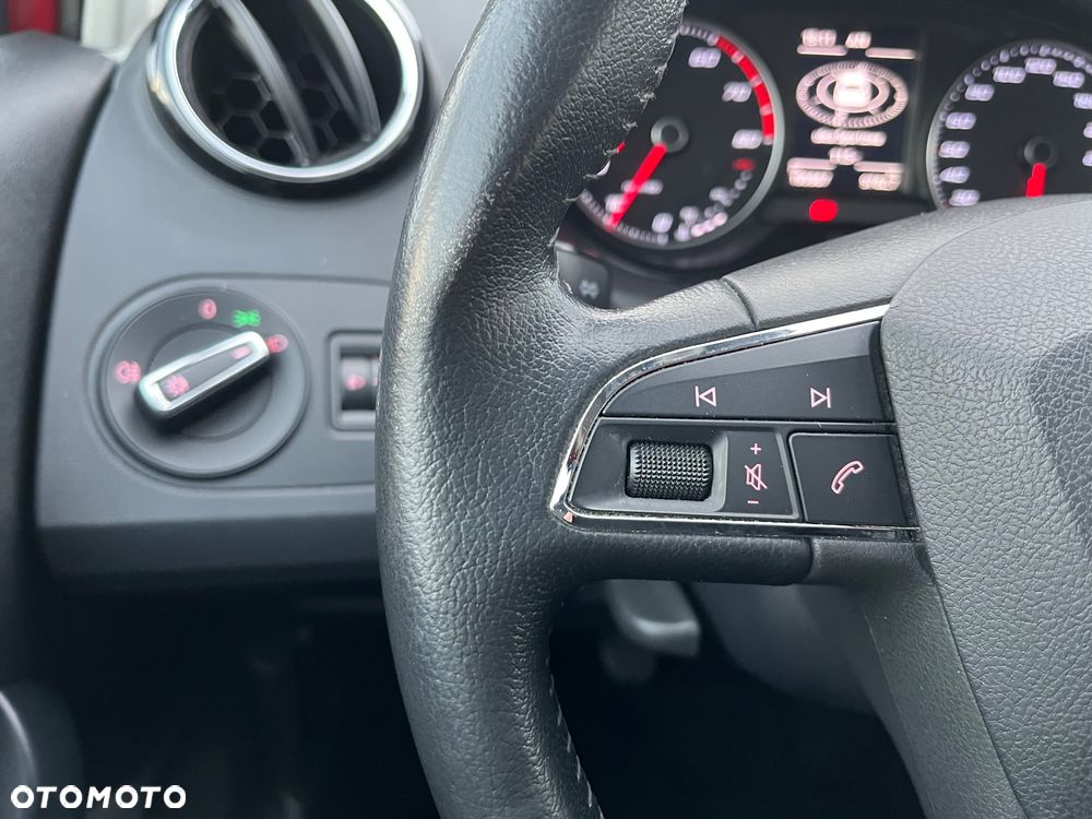 Seat Ibiza 1.2 TSI CONNECT - 25