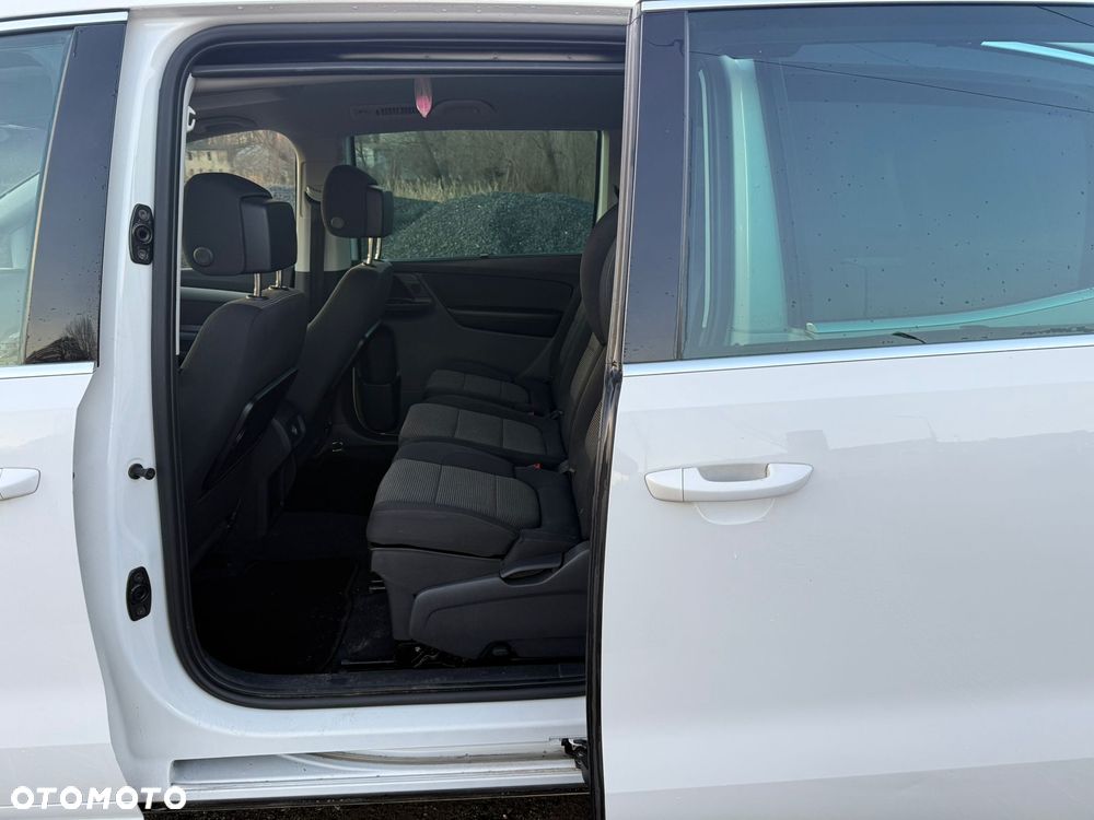 Volkswagen Sharan 2.0 TDI Comfortline DSG - 20