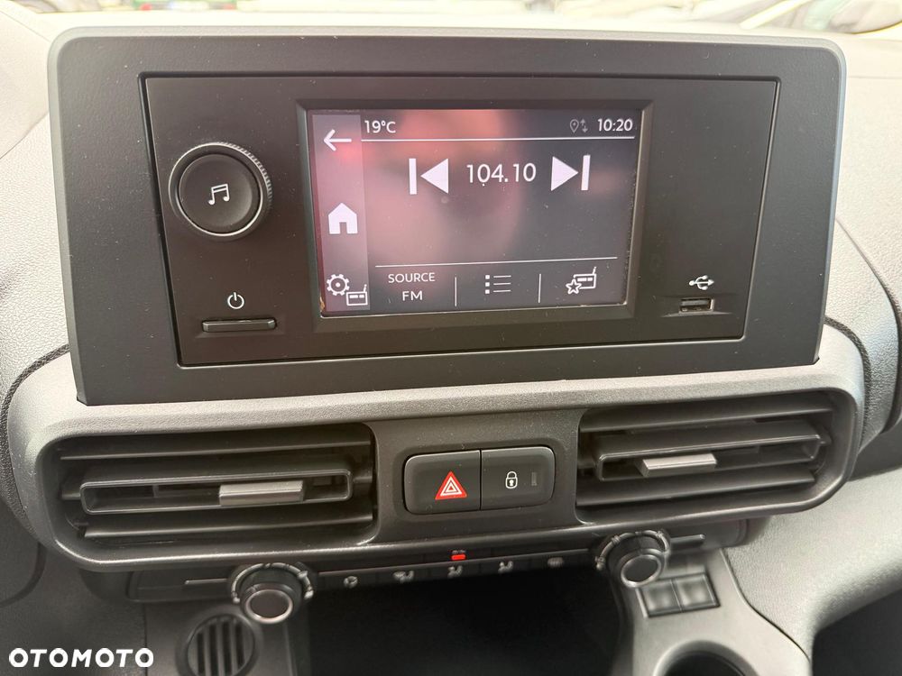 Peugeot PARTNER - 18