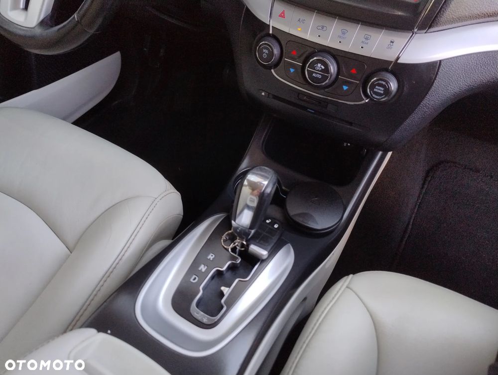 Fiat Freemont 2.0 Multijet 16V DPF Automatik Allrad Urban - 17