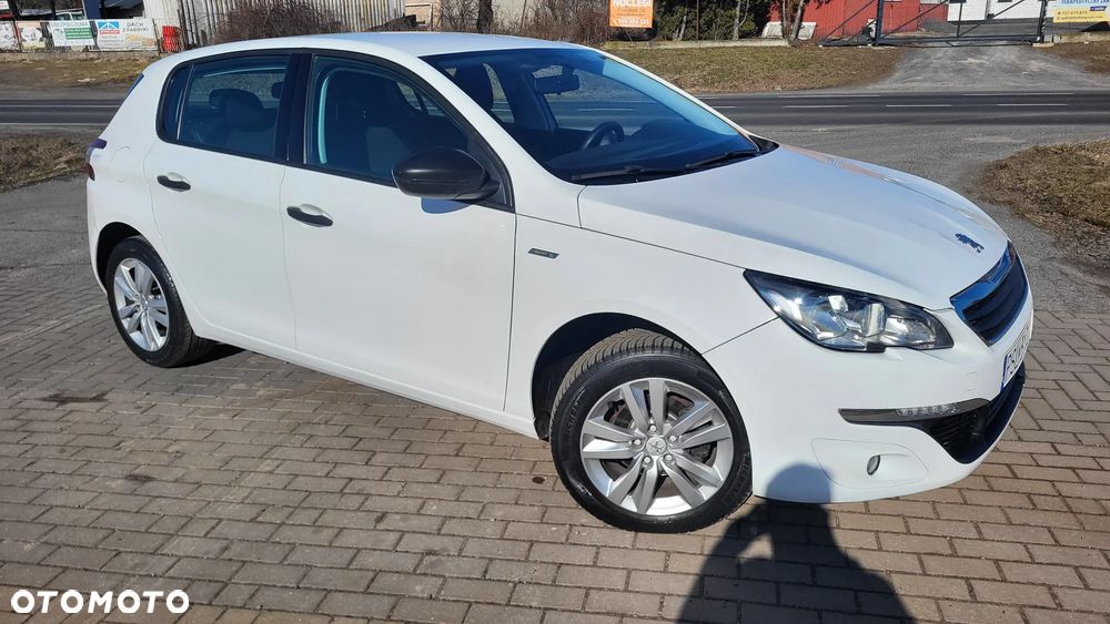 Peugeot 308 - 1