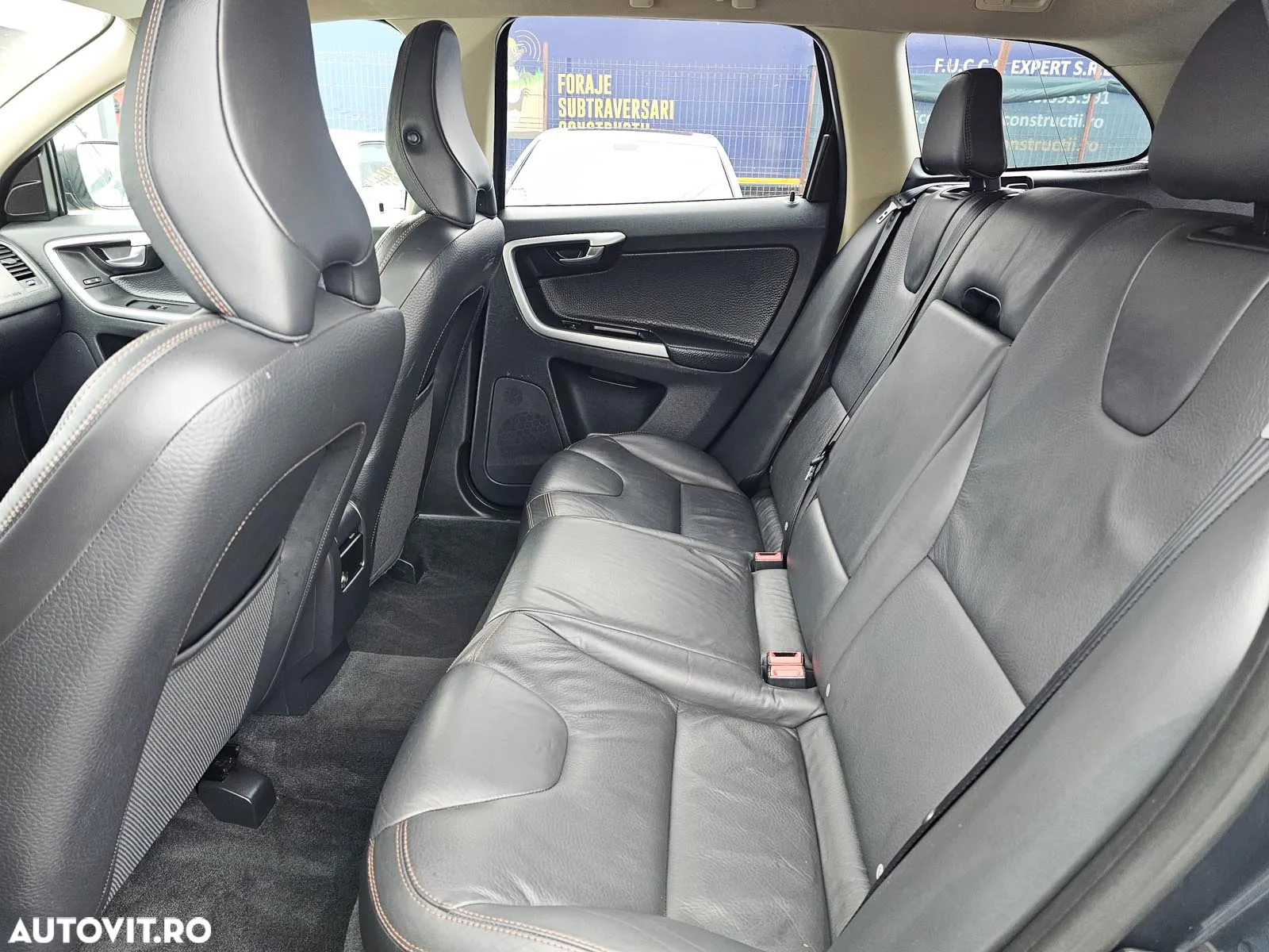 Volvo XC 60 D3 Aut. Summum - 12