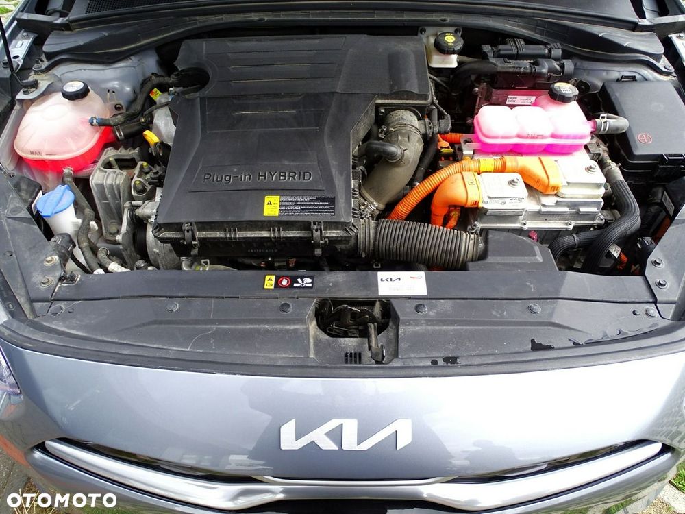 Kia Ceed 1.6 GDI PHEV L Business Line DCT - 39
