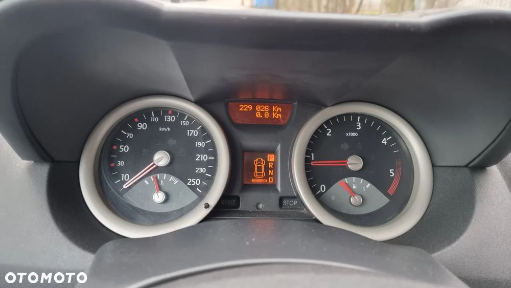Renault Megane - 11
