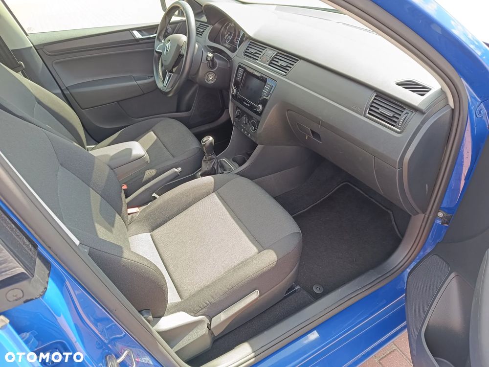 Skoda RAPID - 11